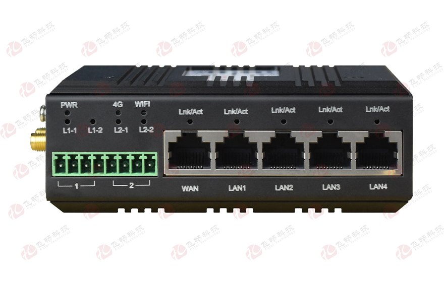 香蕉视频91黄片科技-4xLan+1xWan+2路串口 4G路由器